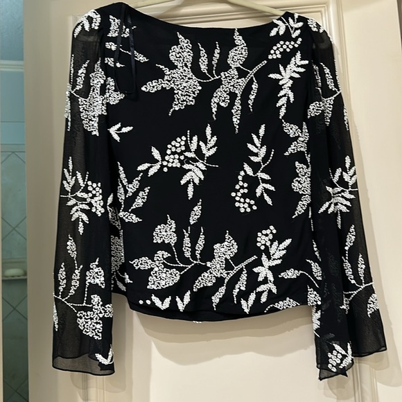 Black & white sequin & beaded top by J Laxmi New York - Picture 4 of 5